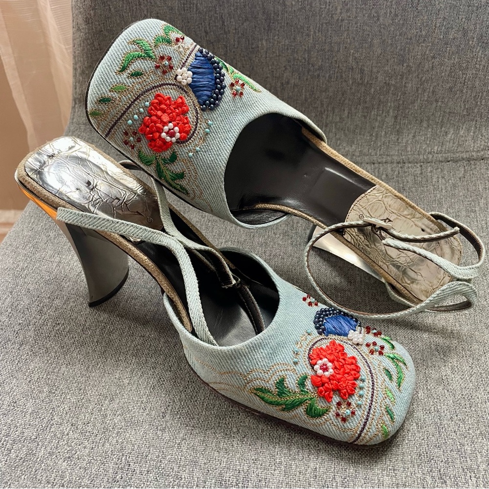 Vintage SHY Embroidered Floral Denim Beaded Italian High Heel Shoes